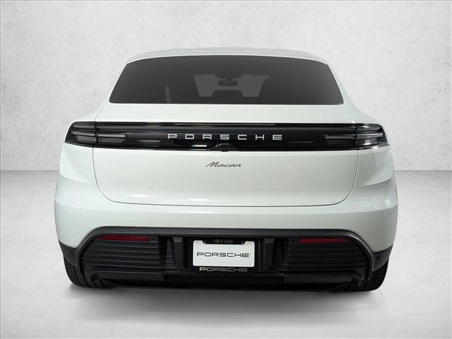 Used 2025 Porsche Macan Electric RWD image 10