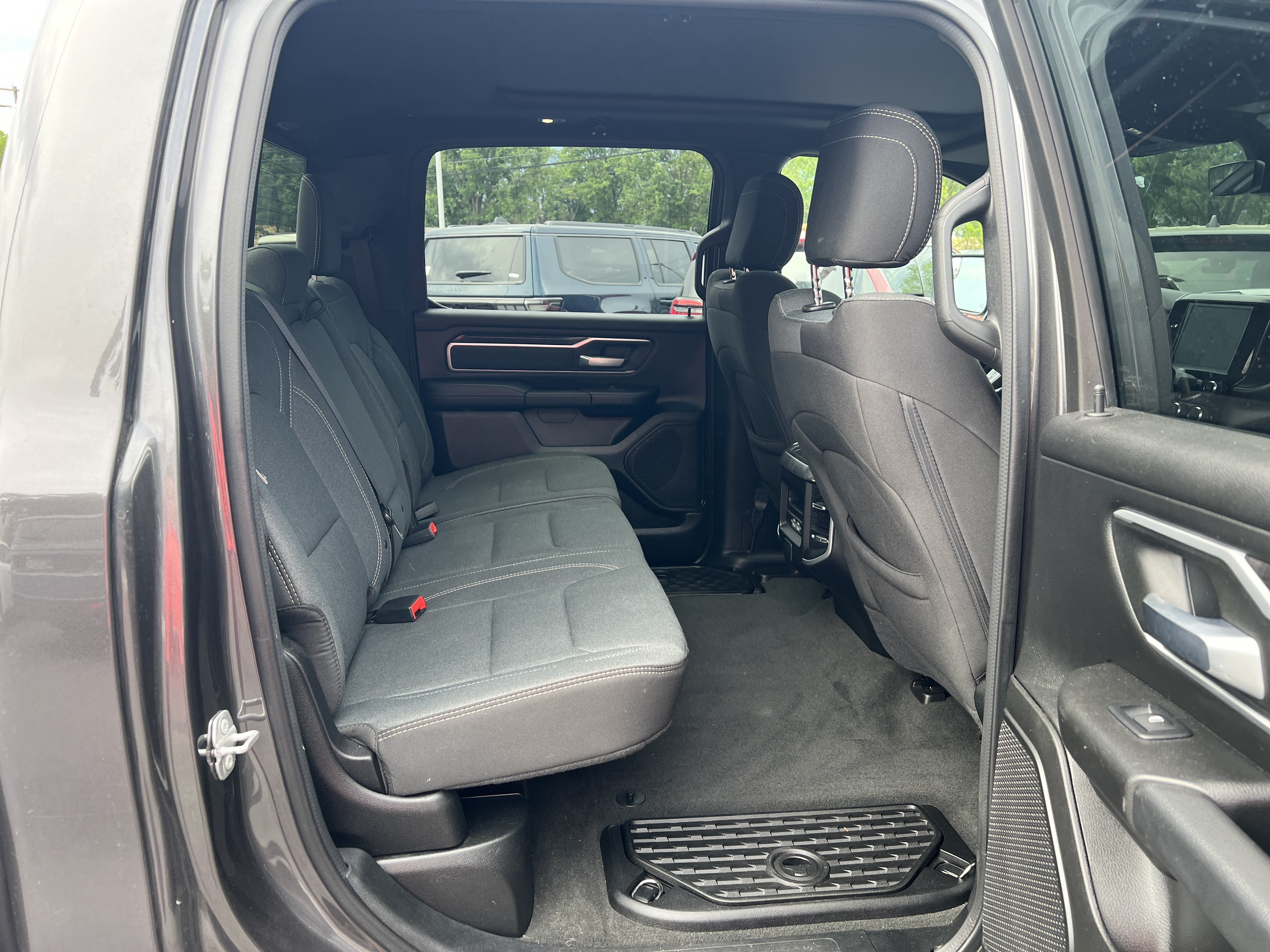 Used 2022 RAM 1500 Big Horn AWD/4WD image 20