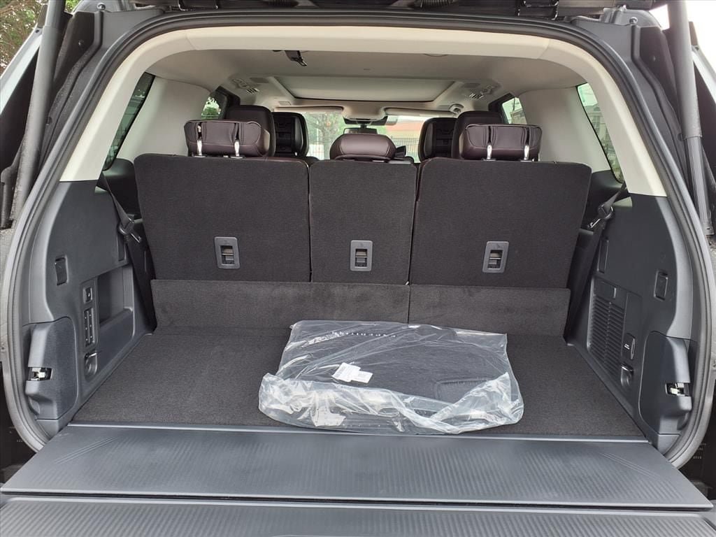 New 2026 Ford Expedition Platinum w/ Platinum Ultimate Package AWD/4WD image 23