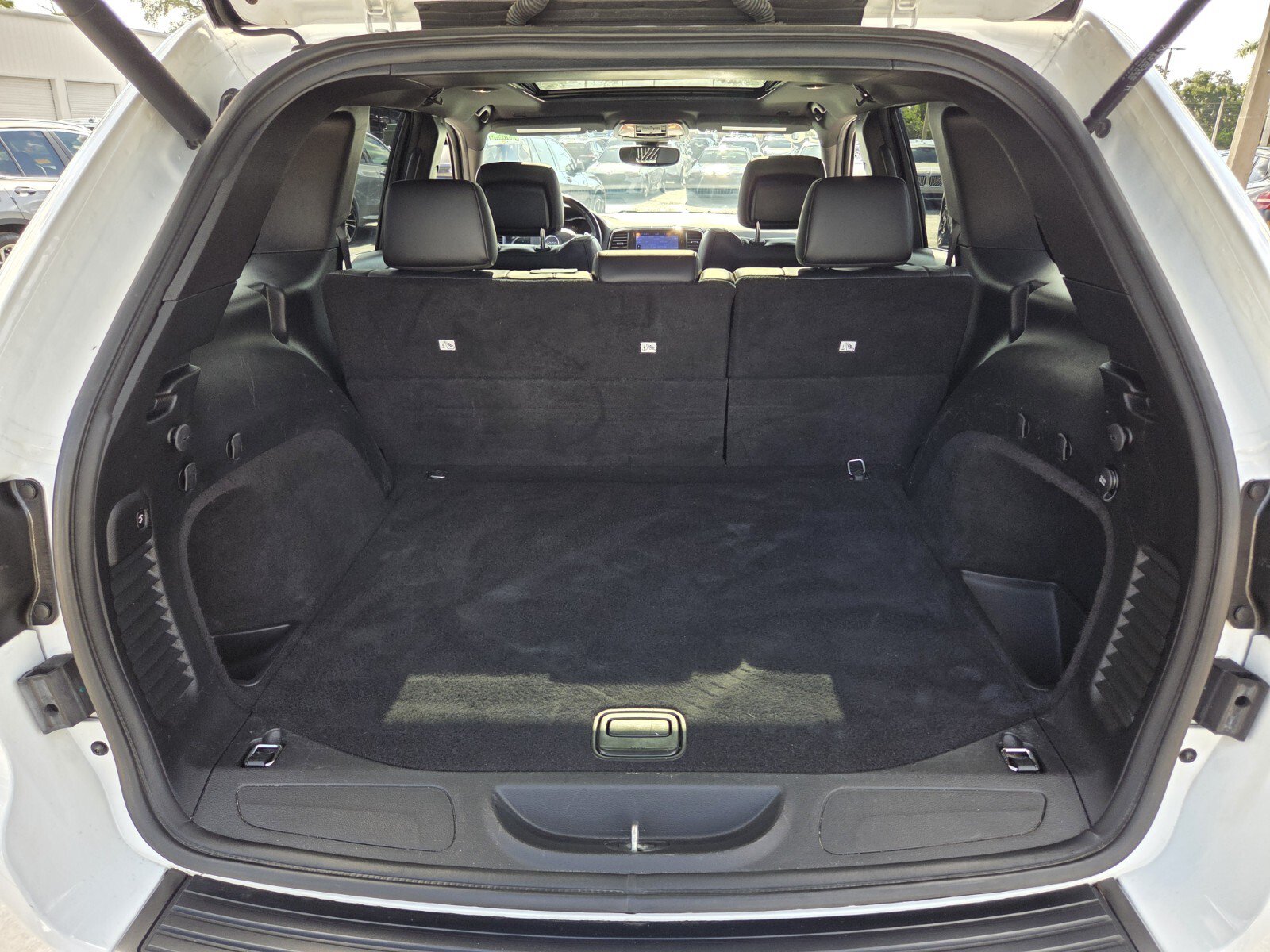 Used 2020 Jeep Grand Cherokee Limited X AWD/4WD image 15