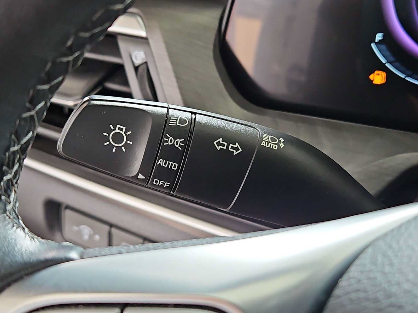 Certified 2025 Kia Telluride AWD image 18