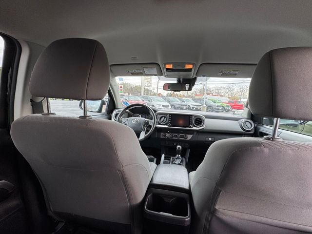 Used 2020 Toyota Tacoma SR5 image 18