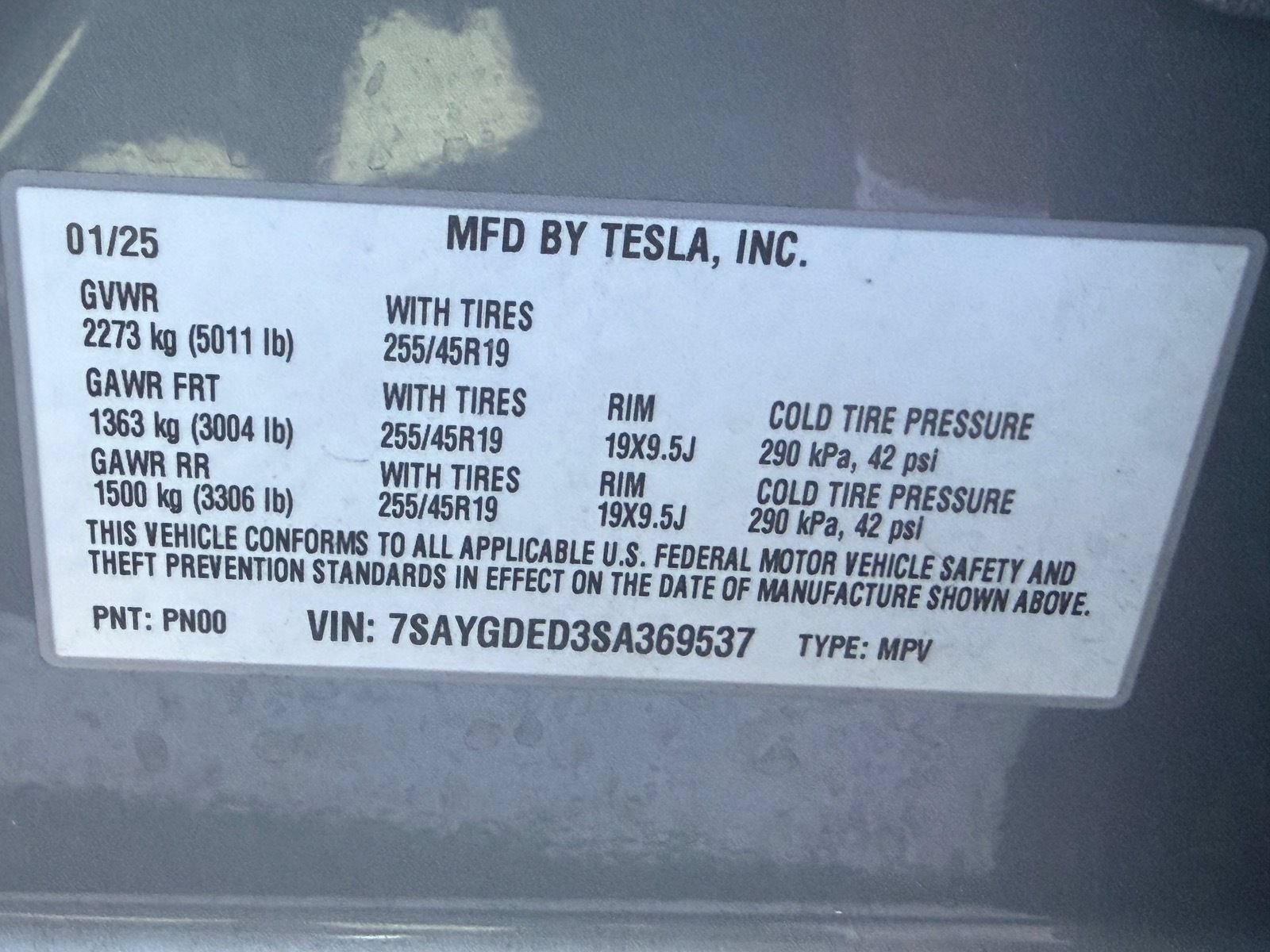 Used 2025 Tesla Model Y Long Range RWD image 16