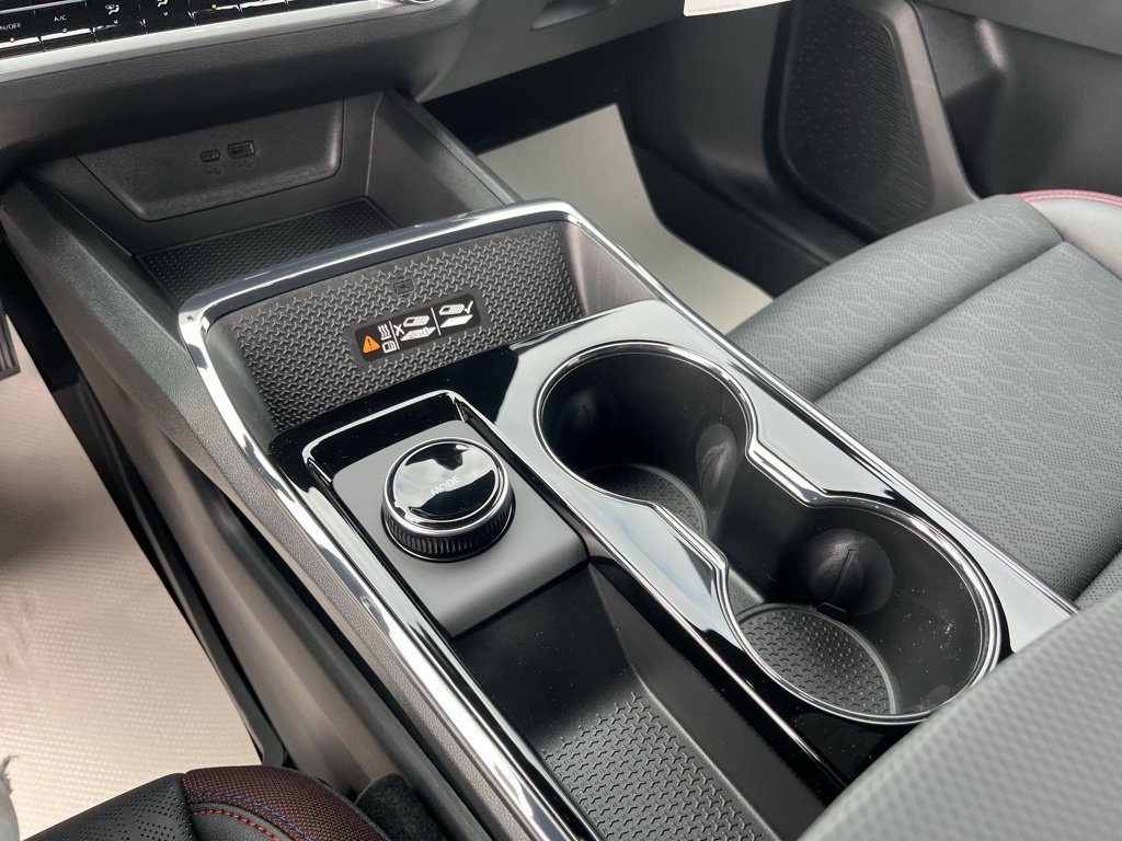 New 2026 Chevrolet Equinox RS w/ Convenience Package III image 19