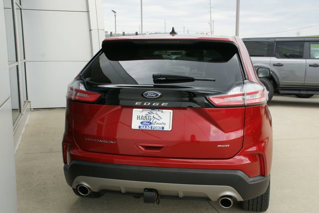 Certified 2022 Ford Edge Titanium w/ Class II Trailer Tow Package image 4