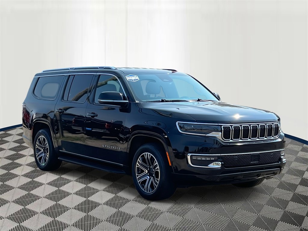 Used 2024 Jeep Wagoneer L Series II w/ Flexible Seating Group image 6