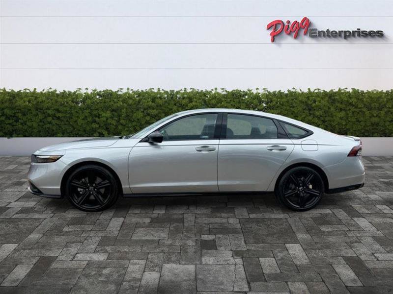 Used 2026 Honda Accord Sport image 3
