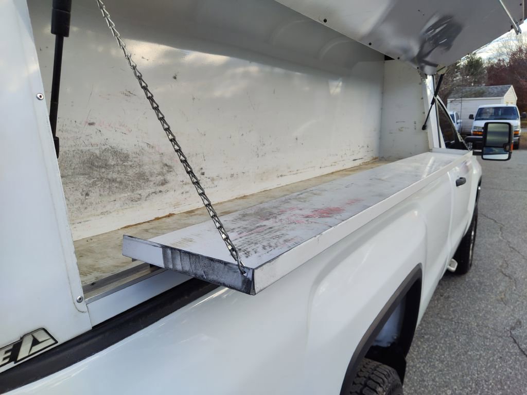 Used 2017 GMC Sierra 3500 2WD Regular Cab image 15