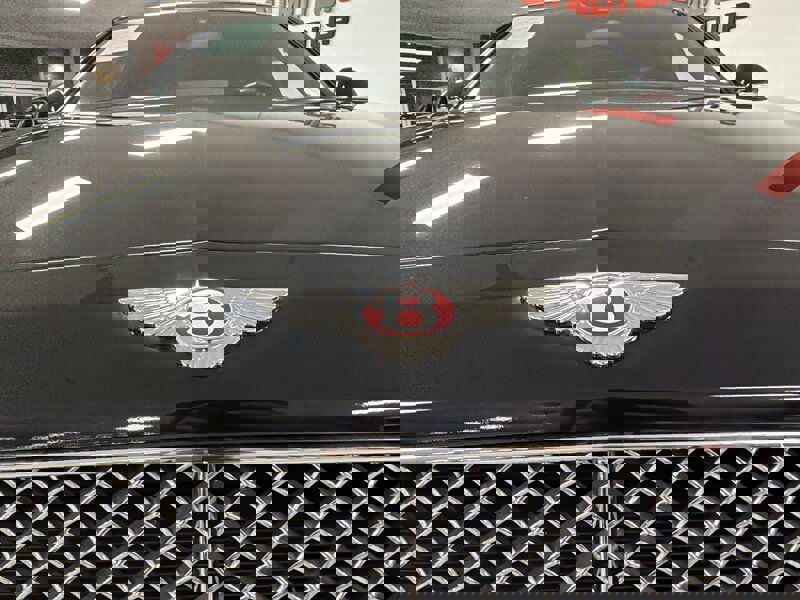 Used 2015 Bentley Flying Spur V8 image 3