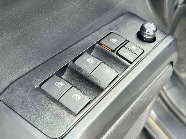 Used 2022 Toyota Tacoma SR AWD/4WD image 23