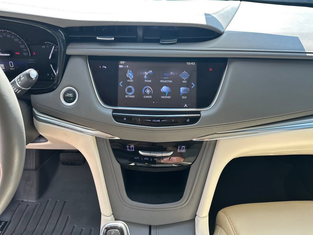 Used 2019 Cadillac XT5 Luxury FWD image 25