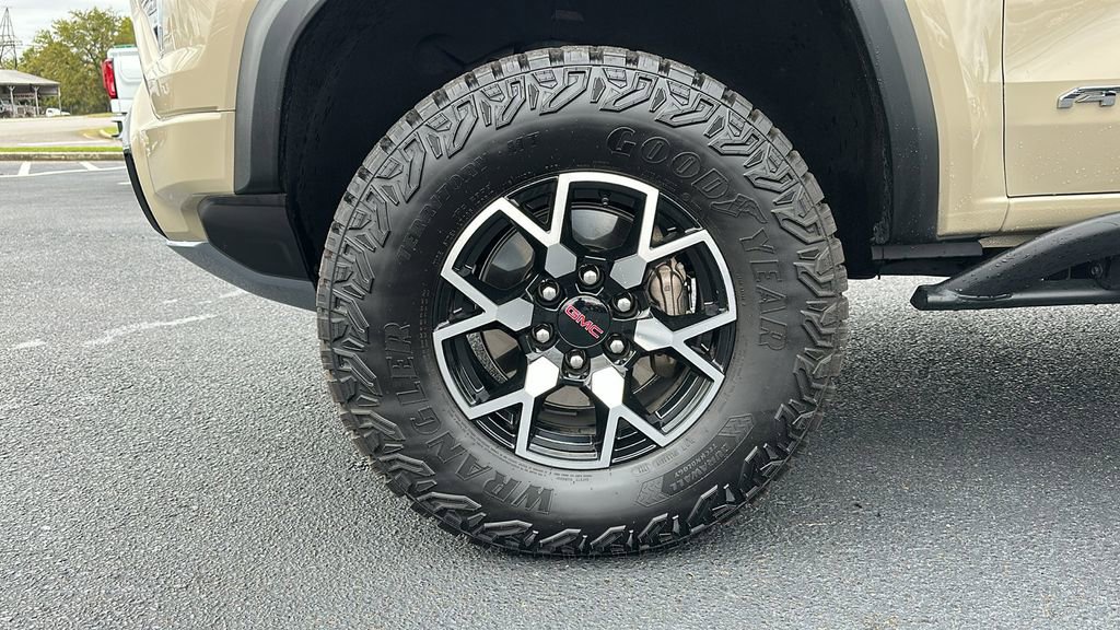 Certified 2024 GMC Canyon AT4X image 14