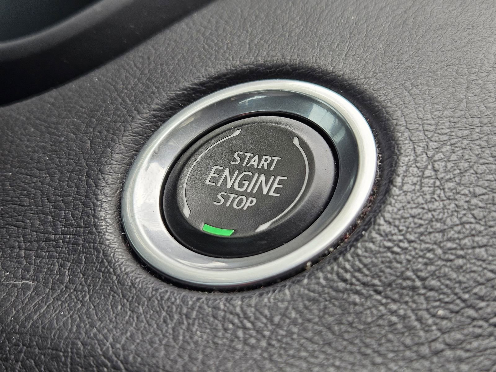 Used 2021 Cadillac XT4 Sport w/ Cold Weather Package image 22