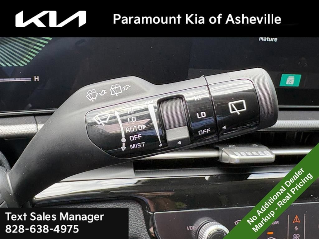 New 2026 Kia Sportage LX FWD image 24