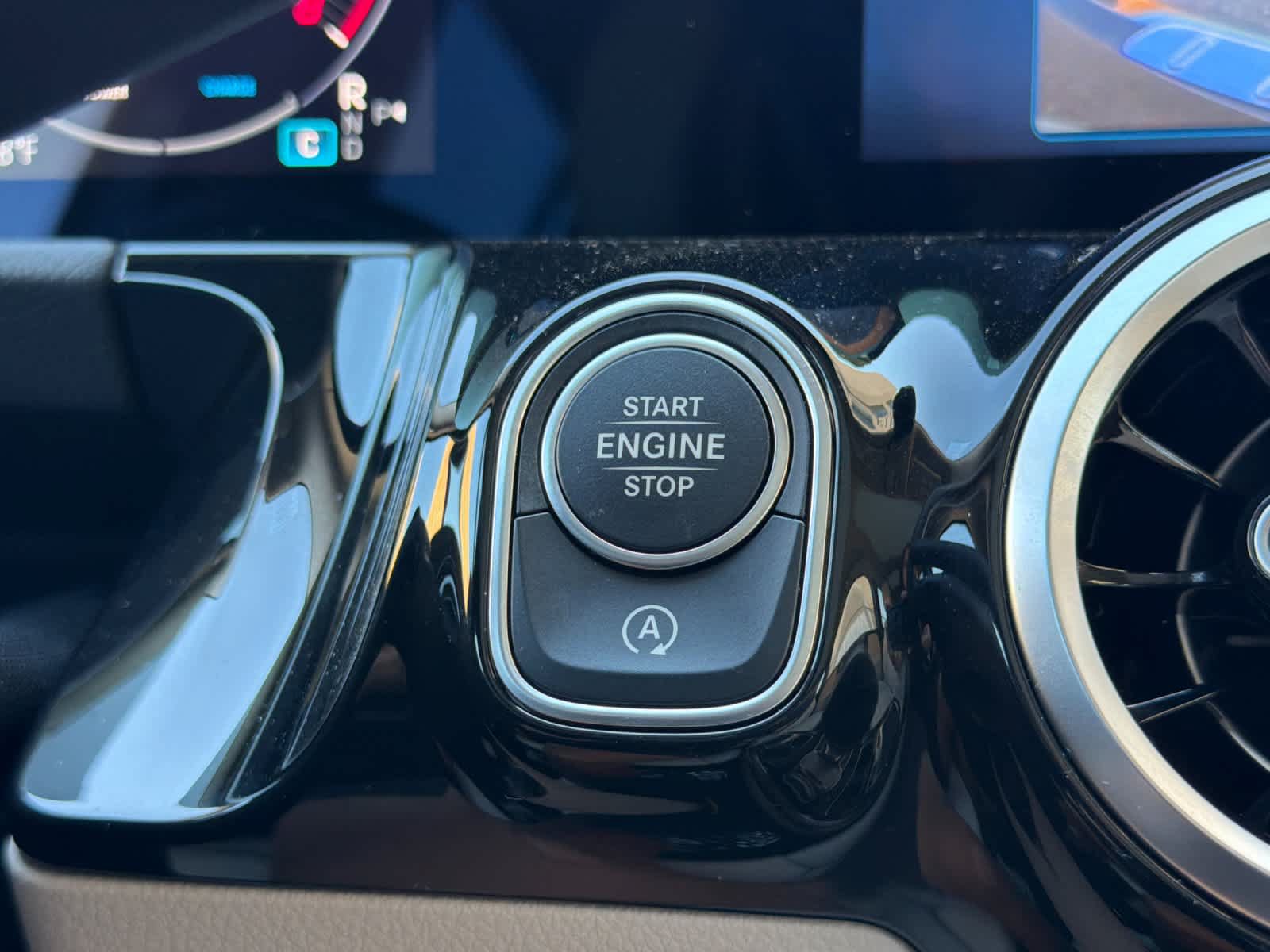 Certified 2026 Mercedes-Benz GLA 250 4MATIC image 21