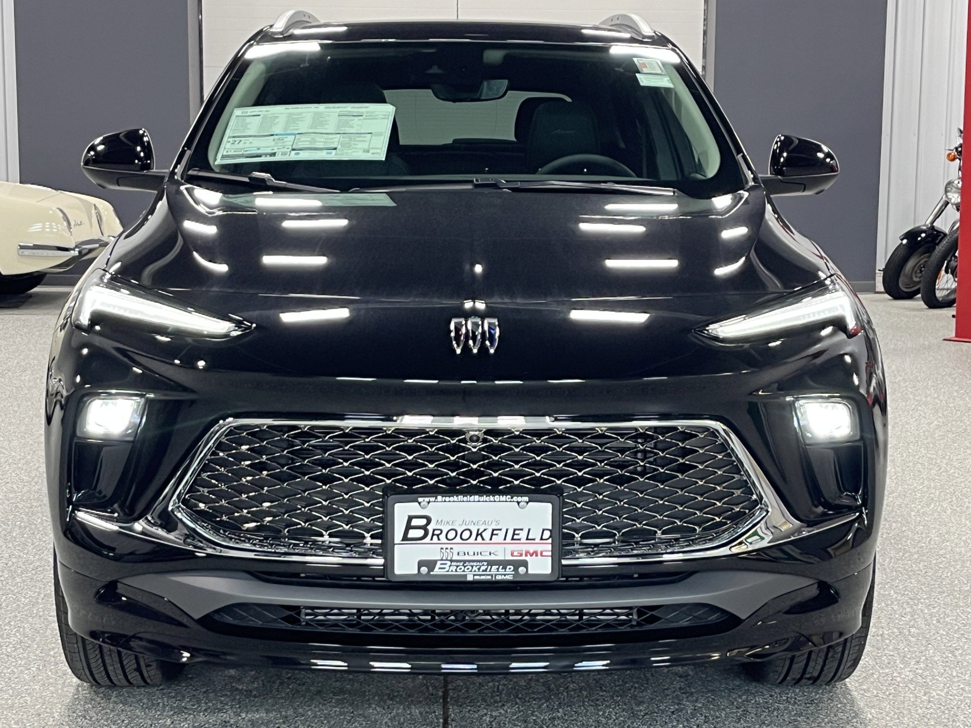 New 2026 Buick Encore GX Avenir w/ Avenir Technology Package AWD/4WD image 8