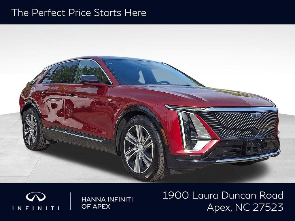 Used 2024 Cadillac Lyriq Luxury AWD/4WD image 1