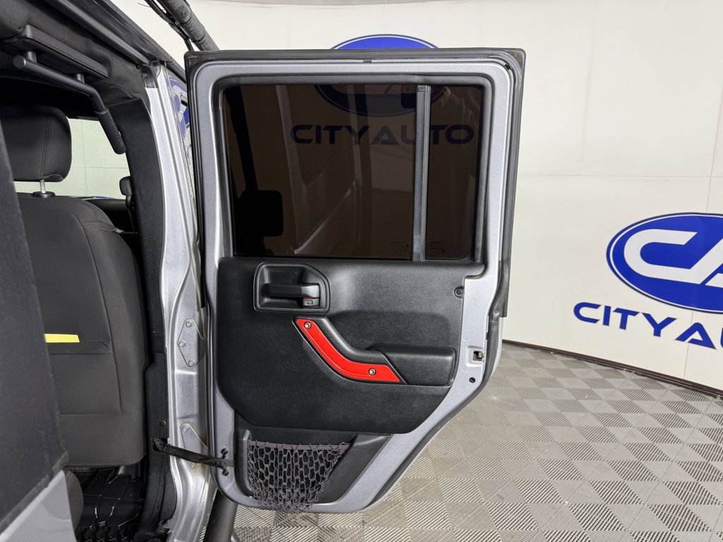 Used 2018 Jeep Wrangler Unlimited Sport S image 15