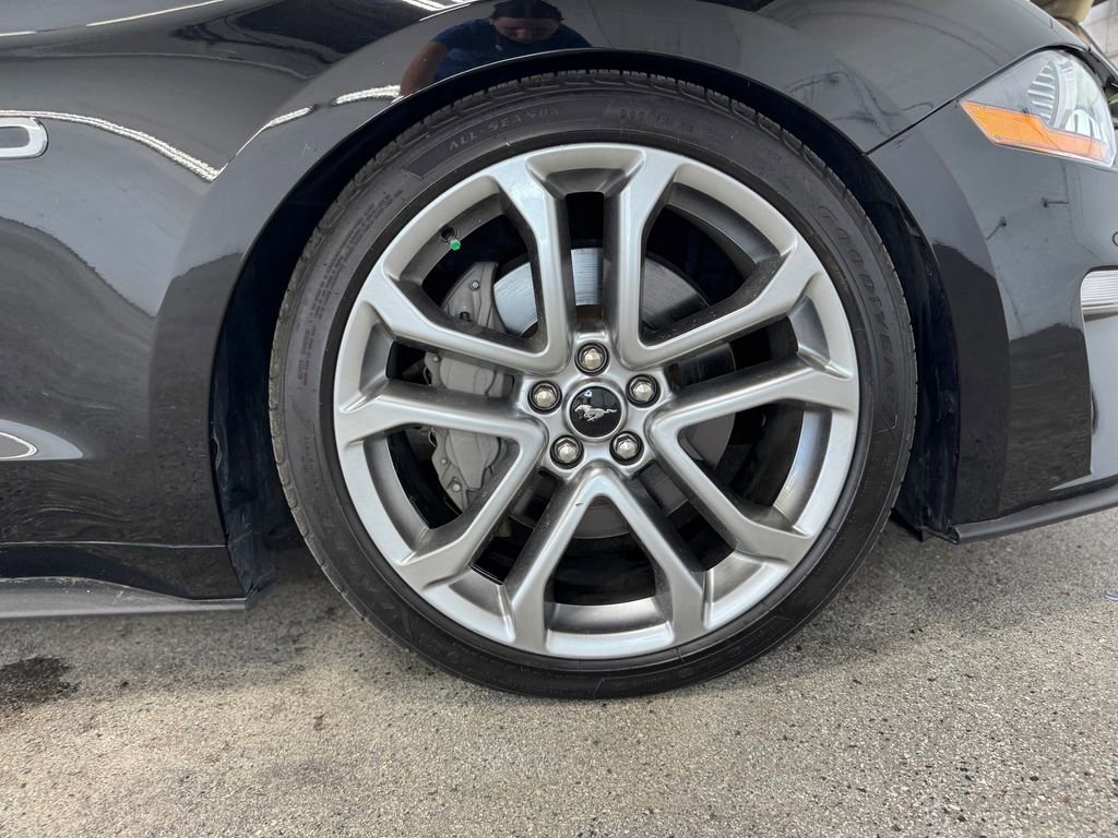 Used 2022 Ford Mustang GT Premium w/ Equipment Group 401A RWD image 25