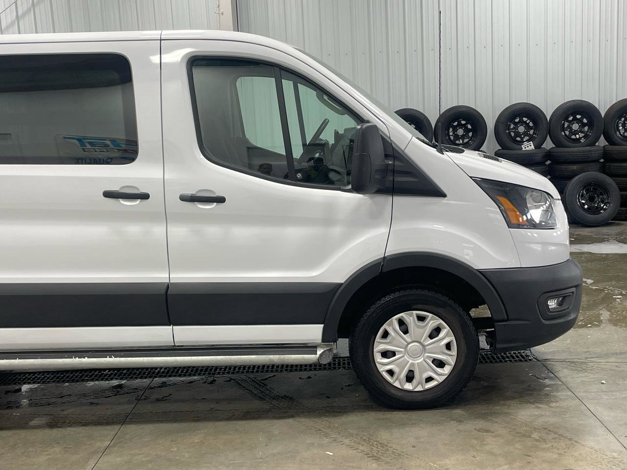 Used 2024 Ford Transit 250 XL w/ Exterior Upgrade Package image 19