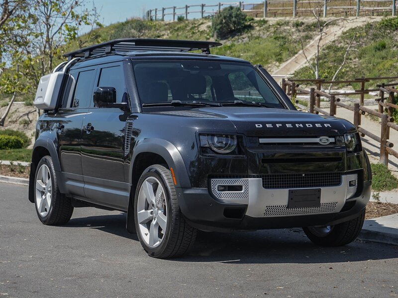 Used 2020 Land Rover Defender 110 SE AWD/4WD image 8