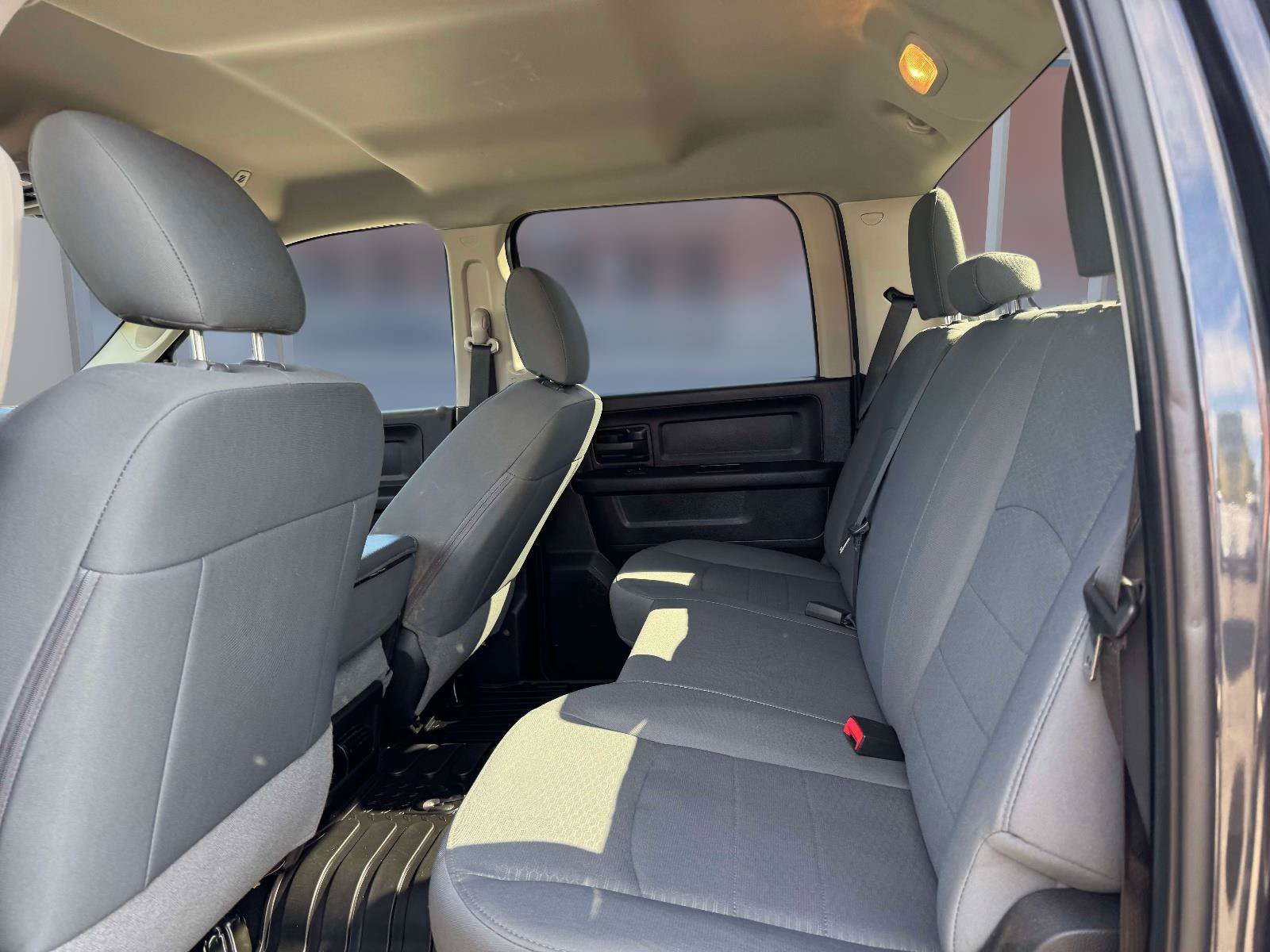 Used 2018 RAM 2500 Tradesman w/ Chrome Appearance Group AWD/4WD image 10
