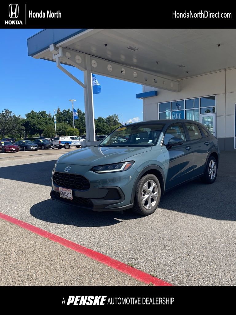Used 2025 Honda HR-V LX image 1