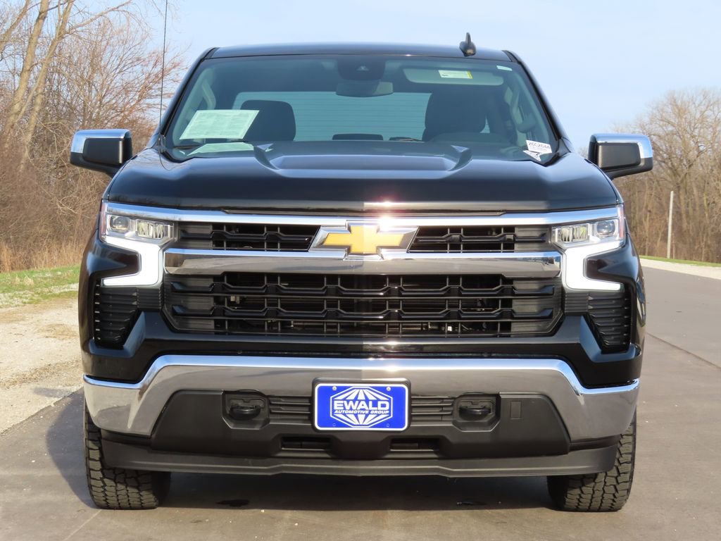 Used 2022 Chevrolet Silverado 1500 LT w/ Protection Package image 16