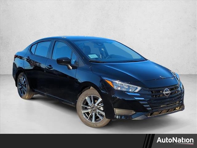 New 2025 Nissan Versa SV w/ Trunk Package