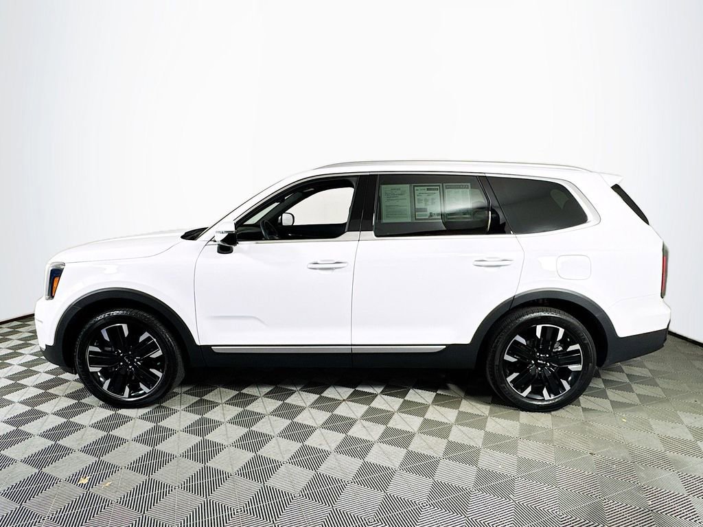 Used 2025 Kia Telluride SX Prestige AWD/4WD image 4