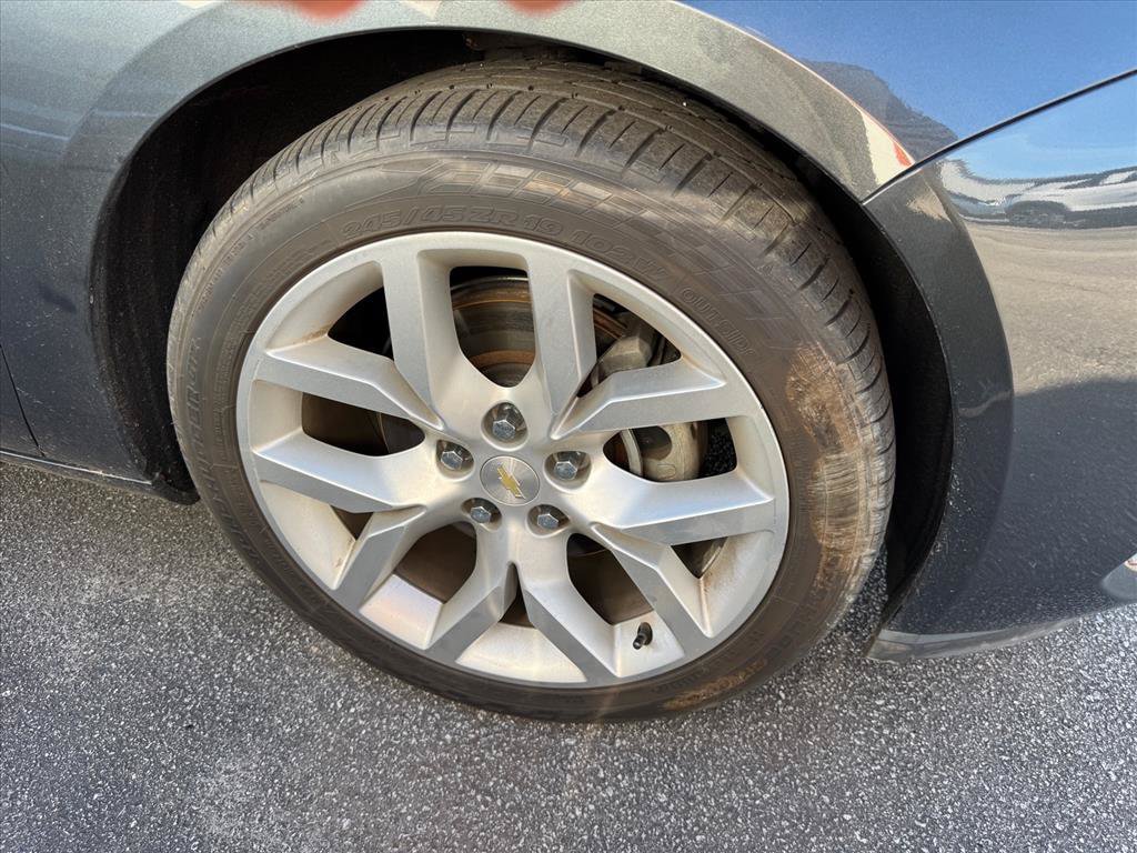 Used 2019 Chevrolet Impala Premier FWD image 2