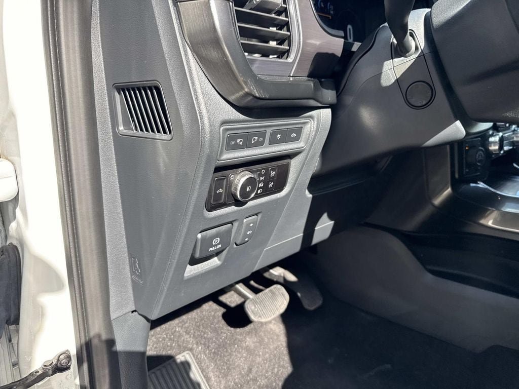 Used 2023 Ford F150 Lariat w/ Equipment Group 502A High AWD/4WD image 21