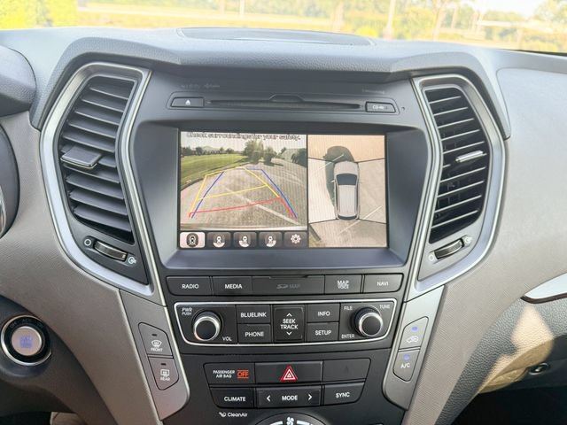 Used 2017 Hyundai Santa Fe Sport w/ 2.0T Ultimate Tech Package 05 AWD/4WD image 19