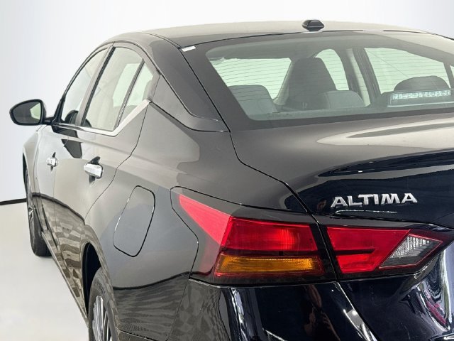 Used 2023 Nissan Altima 2.5 SV AWD/4WD image 35