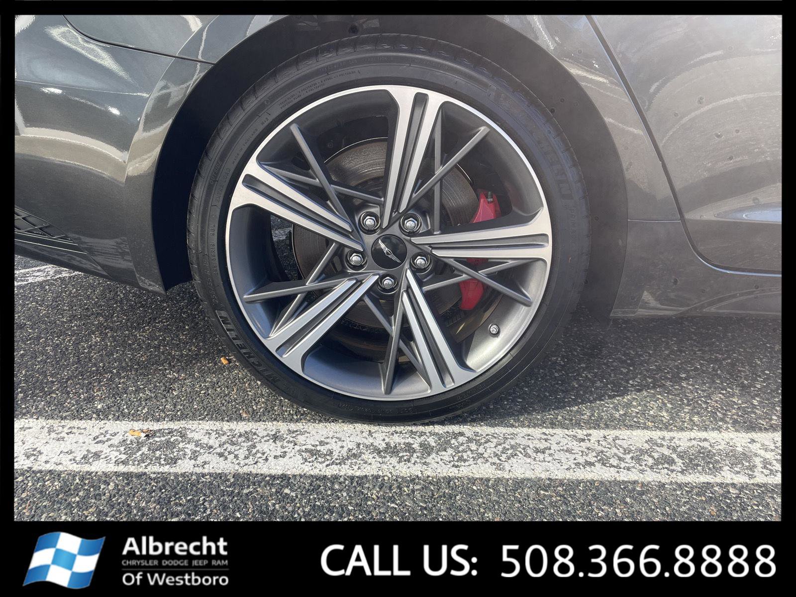 Used 2025 Genesis G70 2.5T w/ Sport Prestige Package image 32