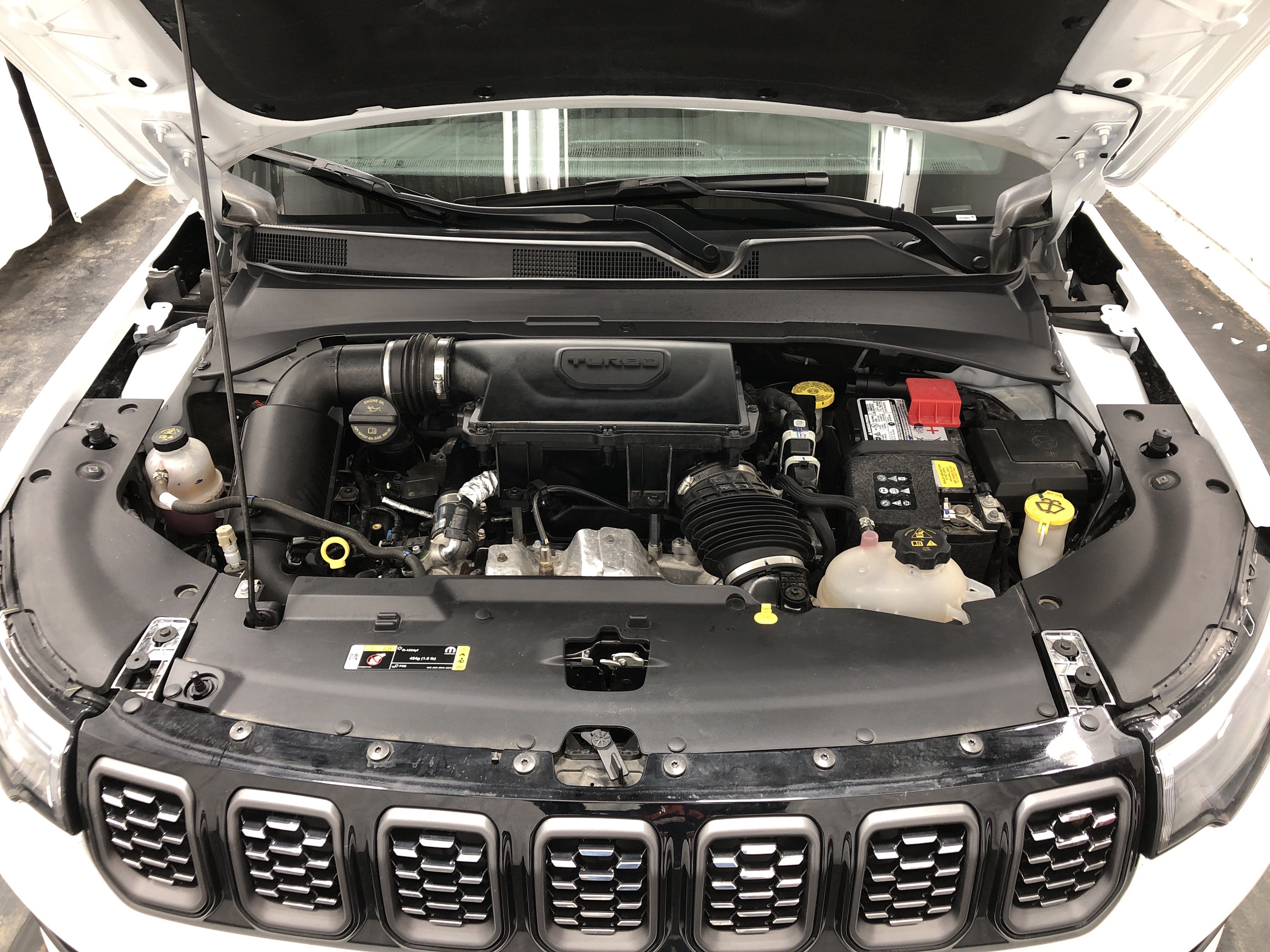 Certified 2024 Jeep Compass Limited w/ High Altitude Package AWD/4WD image 8