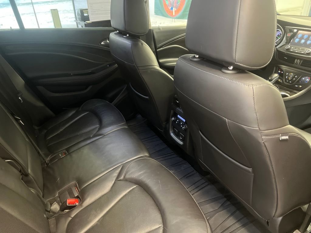 Used 2020 Buick Envision Essence image 42