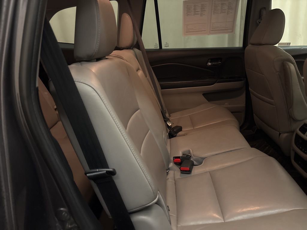 Used 2018 Honda Pilot EX-L image 24