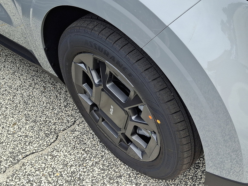 New 2026 Kia Carnival EX image 4