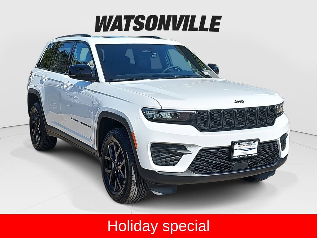 New 2025 Jeep Grand Cherokee Altitude image 1