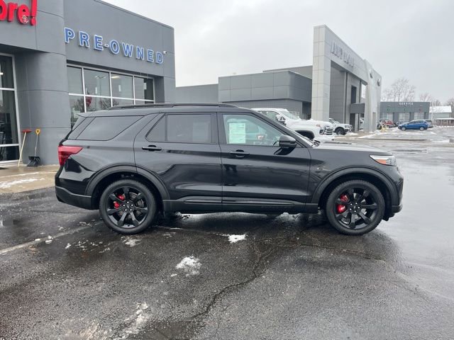 Certified 2022 Ford Explorer ST w/ Equipment Group 401A image 5