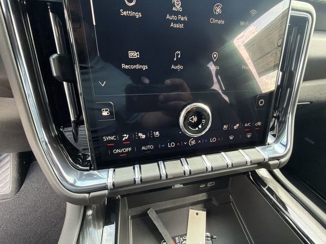 New 2026 GMC Yukon AT4 image 18