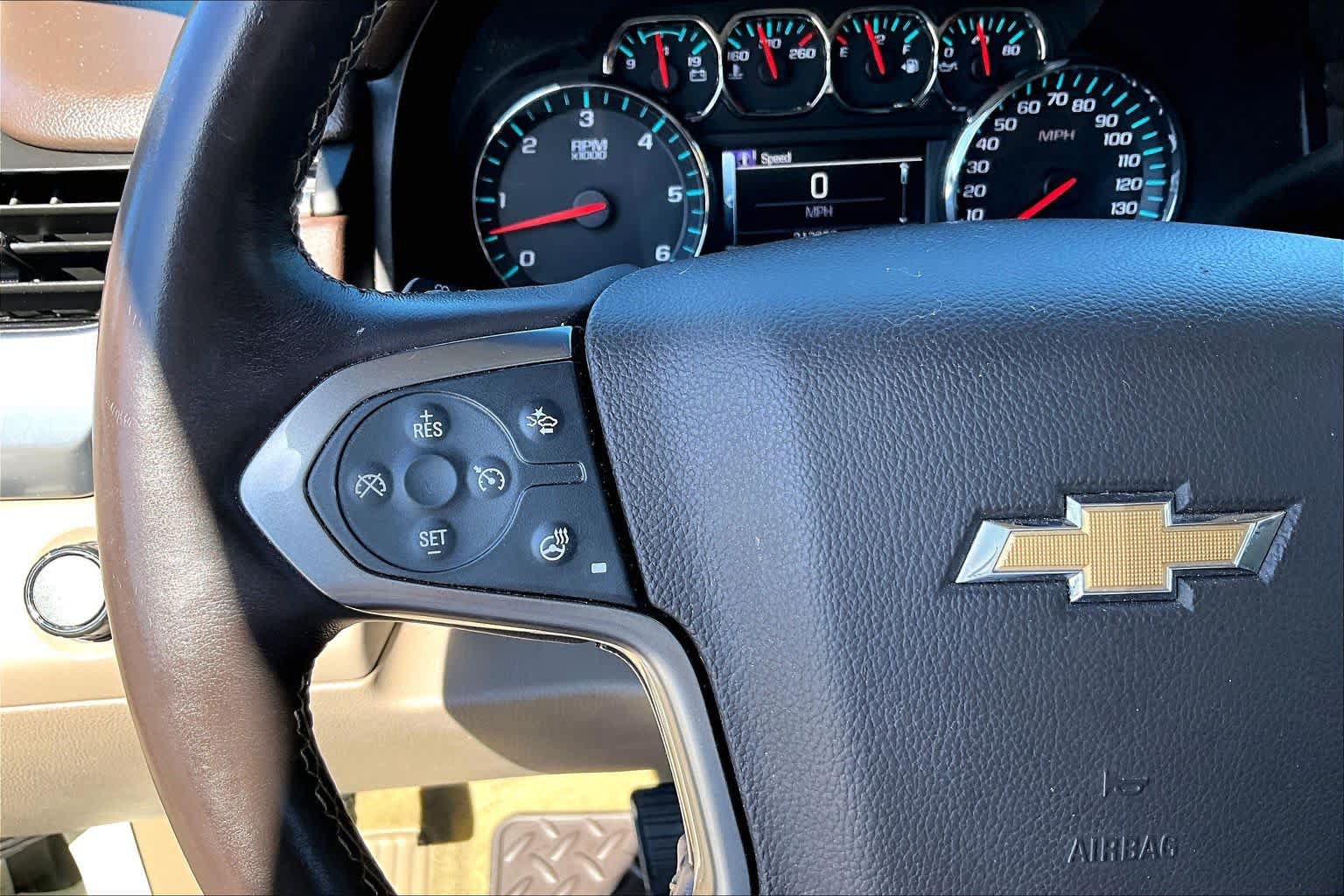 Used 2015 Chevrolet Tahoe LTZ AWD/4WD image 23