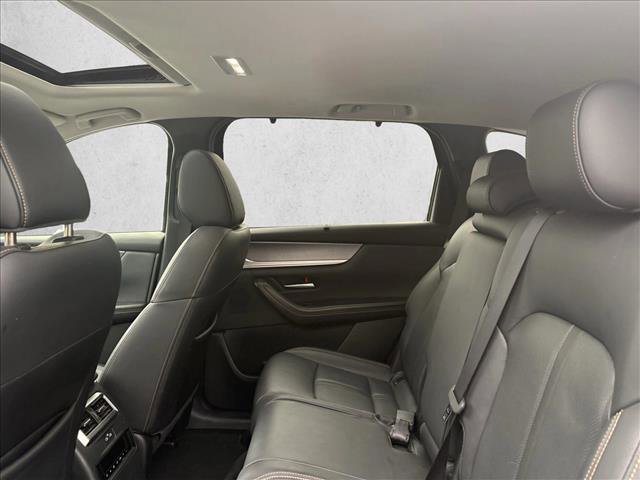 Used 2025 MAZDA CX-70 3.3 Turbo w/ Preferred Package image 17