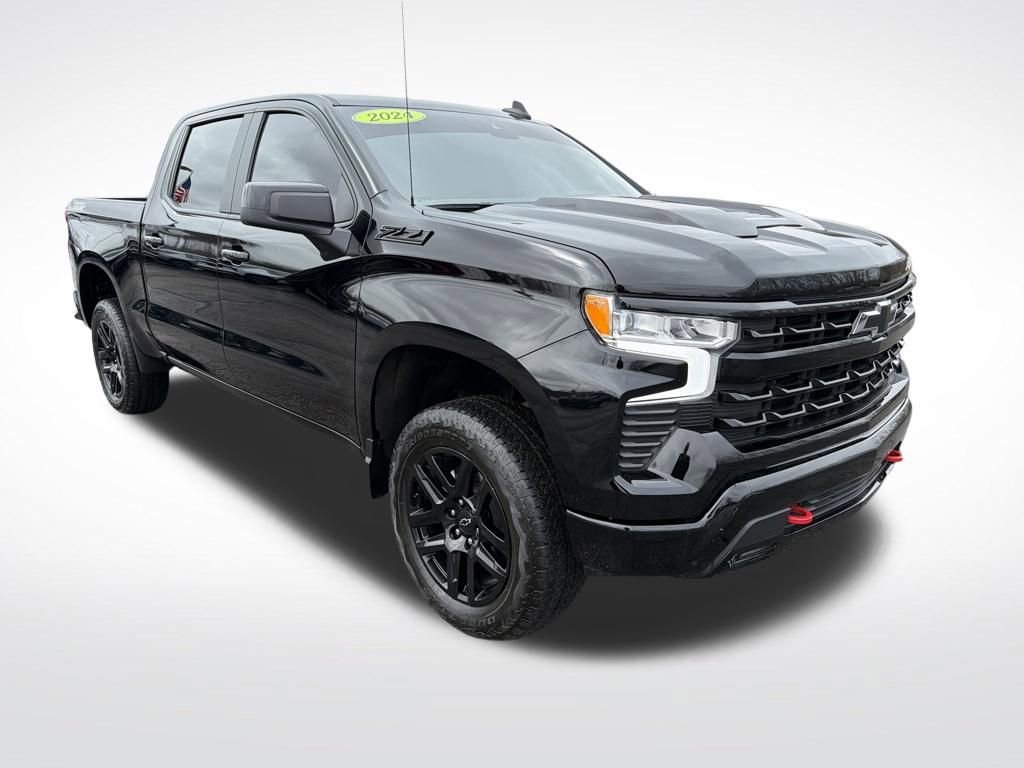 Used 2024 Chevrolet Silverado 1500 LT Trail Boss w/ Convenience Package II AWD/4WD video 3