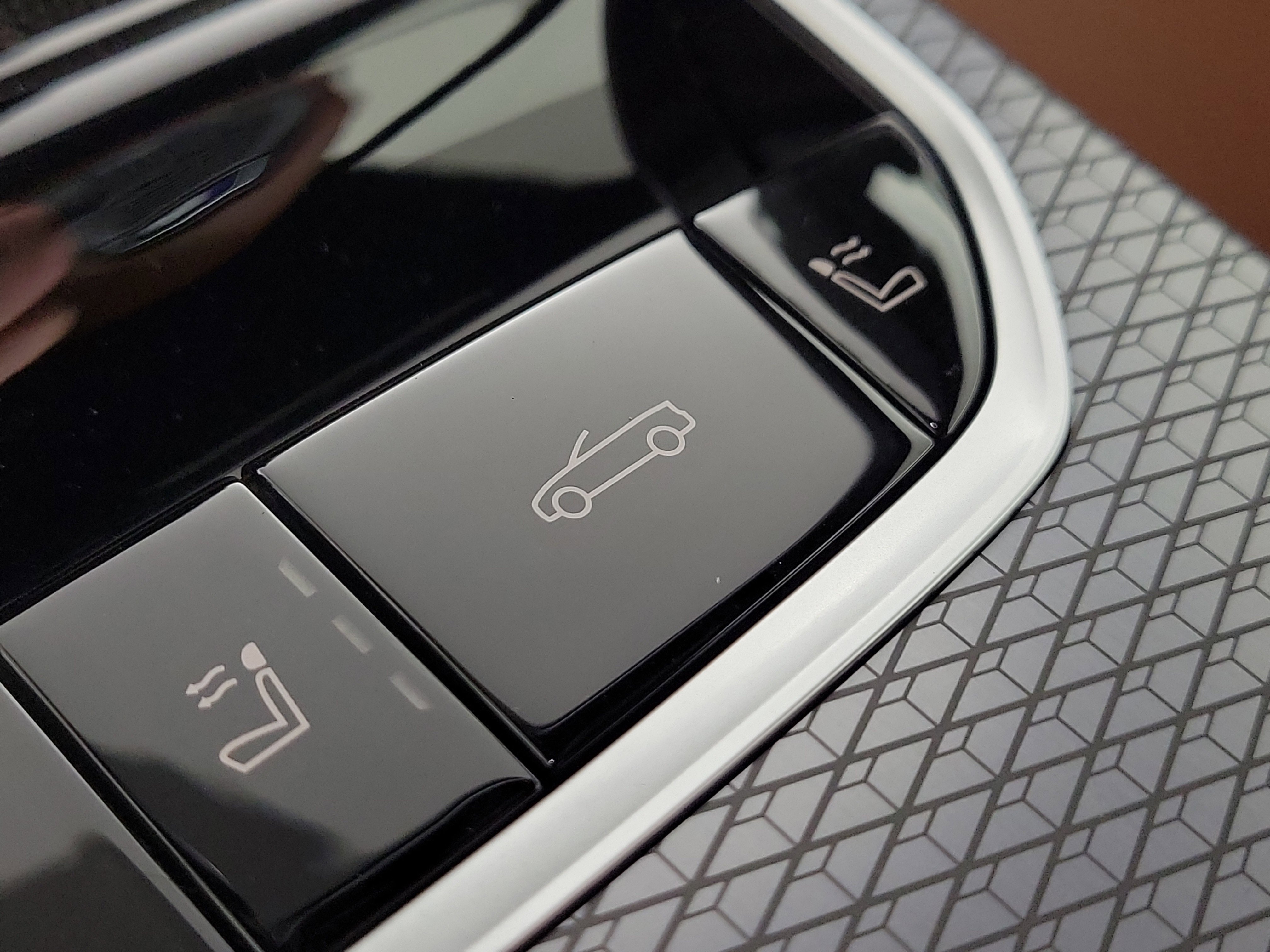 Used 2025 BMW M4 xDrive Competition w/ Executive Package image 20