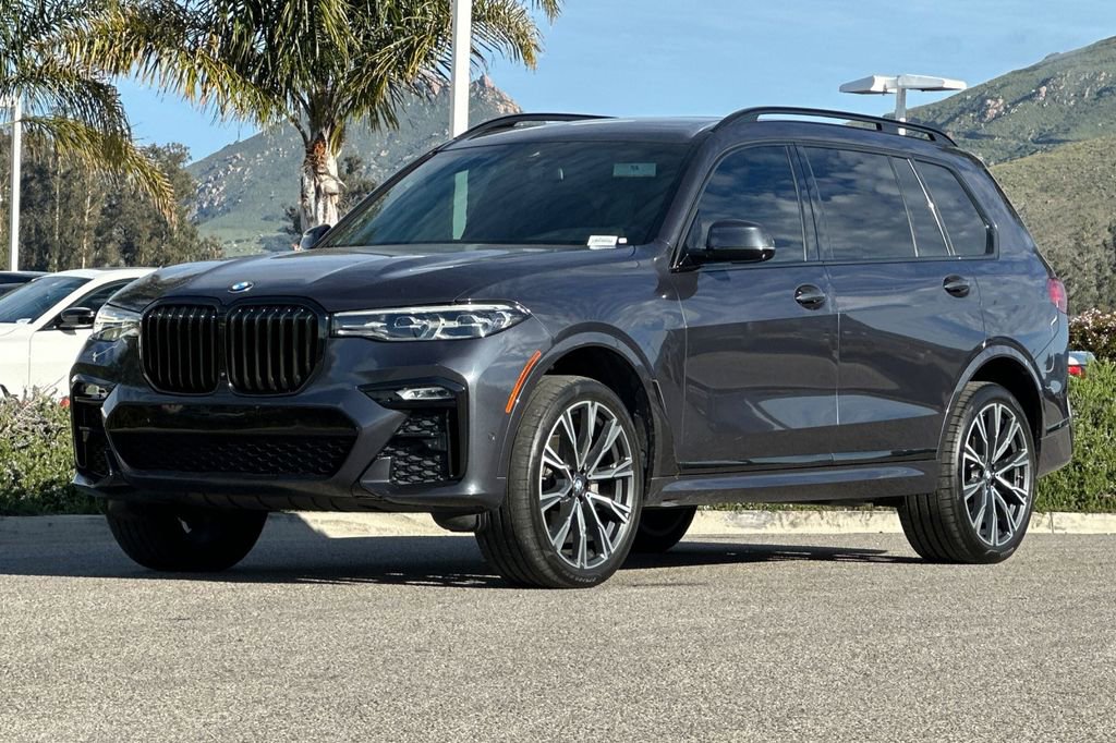Used 2020 BMW X7 xDrive40i w/ M Sport Package image 7