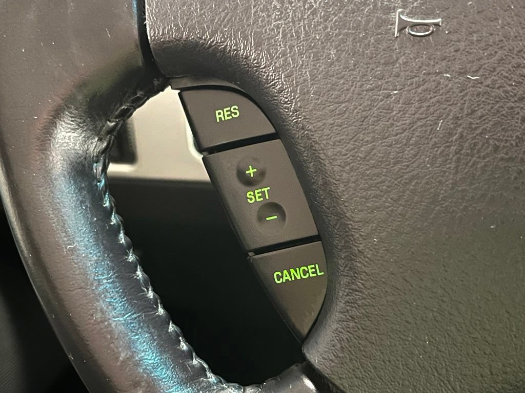 Used 2003 Ford Thunderbird RWD image 22