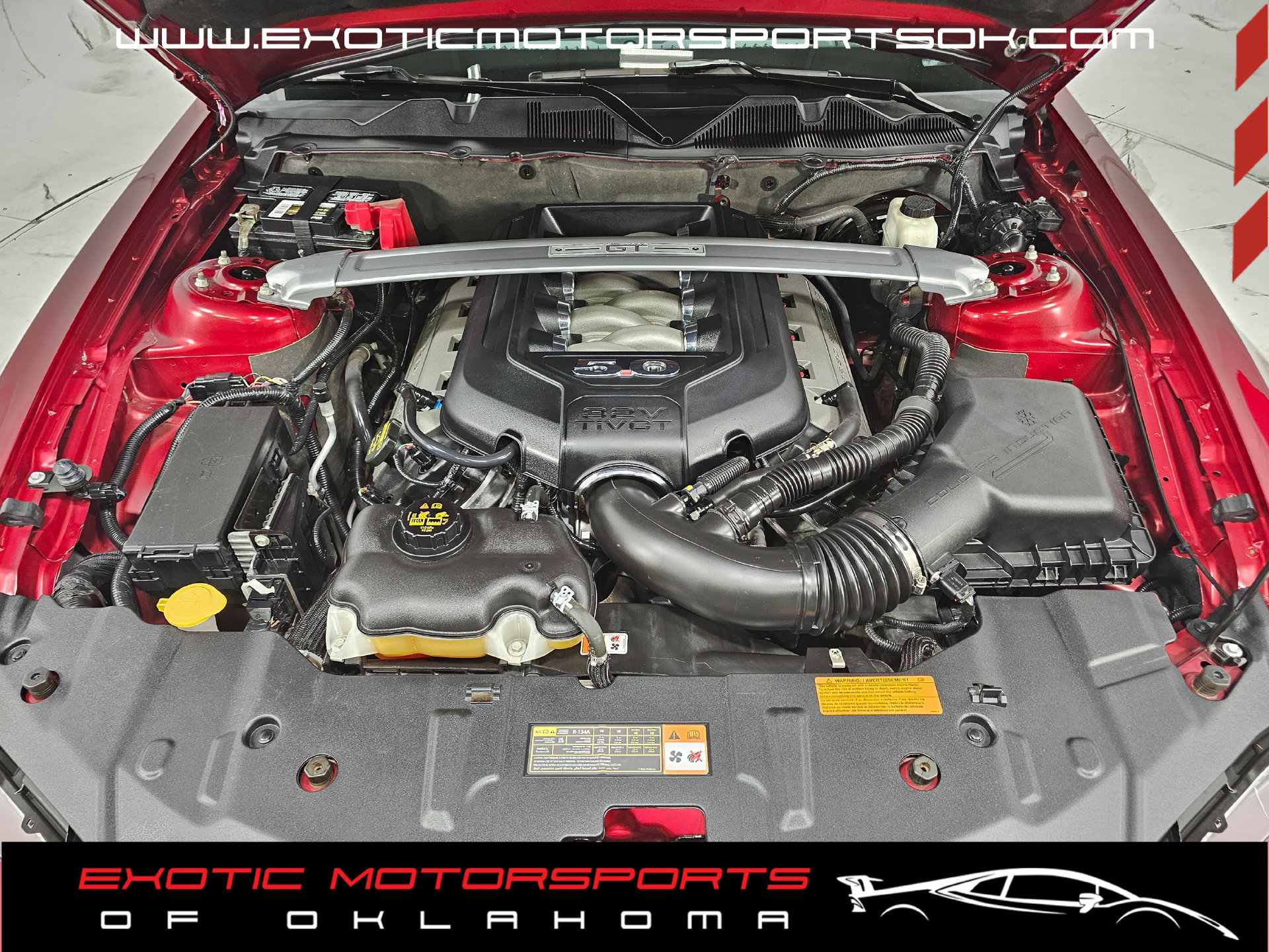 Used 2014 Ford Mustang GT Premium w/ Electronics Package RWD image 3