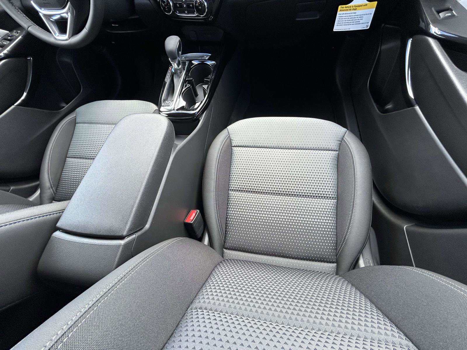 New 2026 Chevrolet Trax LT w/ Driver Confidence Package image 13